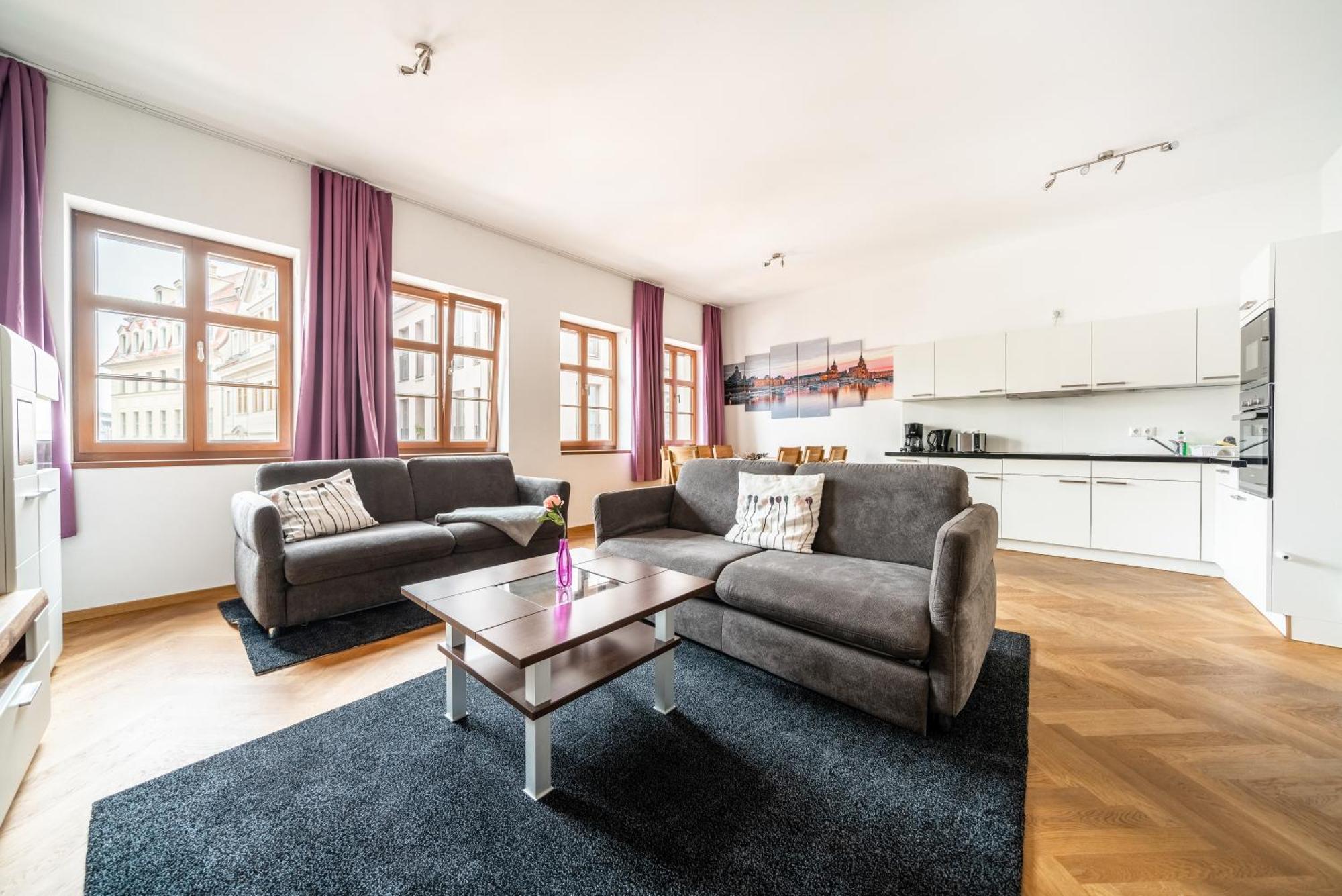 Familienapartment An Der Frauenkirche Дрезден Екстериор снимка